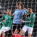 Alvaro Pereira selamatkan Uruguay lewat gol tunggalnya di menit ke-14