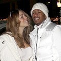 Mariah Carey Pamer Kemesraan dengan Suami