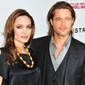 Angelina Jolie dan Brad Pitt Menghadiri Premier Film 'In the Land of Blood and Honey' di New York