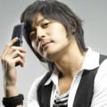 Jang Dong Gun Menjadi Bintang Iklan Ponsel Seluler