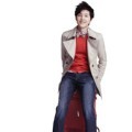 Song Joong Ki Menjadi Ikon Fashion