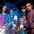 Coldplay di Promo Single 'Every Teardrop is Waterfall'