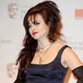 Helena Bonham Carter di Press Room Acara Orange British Academy Film Awards 2011