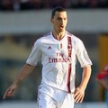 Zlatan Ibrahimovic Saat Bertanding Melawan Catania di Liga Seri A