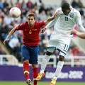 Jerry Bengtson dari Honduras Cetak Gol Saat Melawan Spanyol