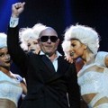 Penampilan Pitbull di MTV EMA 2012