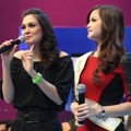 Luna Maya Saat Menjadi Host Acara Musik 'Dahsyat'