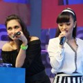 Luna Maya dan Zaskia di Acara Musik 'Dahsyat'