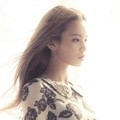 Lee Hi Photoshoot untuk Single 'Rose'