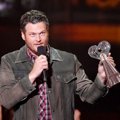 Blake Shelton Raih Piala Best Country Song of the Year
