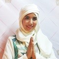 Tya Ariestya Cantik Mengenakan Hijab