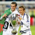 Gareth Bale dan Luka Modric Pamerkan Piala Juara