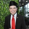 Krisna Mukti di Hari Pelantikan Anggota DPR Periode 2014-2019