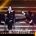 Red Velvet Saat Nyanyikan Lagu 'Be Natural'