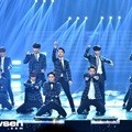 EXO Tampil Nyanyikan Lagu 'Overdose'