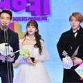 Minho SHINee, Kim So Hyun dan Zico Block B Raih Piala Popularity Award - Music/Talk Show