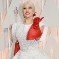 Lady GaGa di Red Carpet Oscar 2015