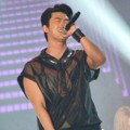 Penampilan Taecyeon 2PM di Konser 'Go Crazy' Jakarta