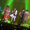 Penampilan 2PM di Konser 'Go Crazy' Jakarta