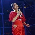 Vina Panduwinata di Acara Malam Peduli Anak Indonesia II