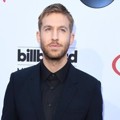 Calvin Harris di Red Carpet Billboard Music Awards 2015