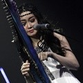 Penampilan Angela July di Result Show Grand Final X Factor Indonesia Season 2