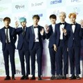Bangtan Boys di Red Carpet Seoul Music Awards 2016