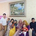 Christian Sugiono dan Titi Kamal Bawa Juna Lebaran Bersama Keluarga Besar
