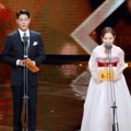 Hong Jong Hyun dan Kim Seul Gi di Seoul International Drama Awards 2016