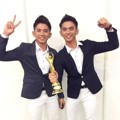 Rizki Ridho Raih Piala Kategori Artis Duo/Grup/Kolaborasi Dangdut Kontemporer Terbaik