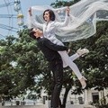 Asty Ananta dan Hendra Suyanto Lakukan Pre-Wedding di Santorini Park, Thailand