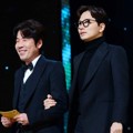 Oh Dal Soo dan Lee Dong Hwi di Blue Dragon Awards 2016