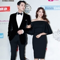 Lee Soo Hyuk dan Lee Ji Ah di Red Carpet MAMA 2016