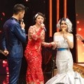 Dewi Persik dan Julia Perez Kolaborasi di Anugerah Dangdut Indonesia 2016