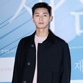 Park Seo Joon di VIP Screening Film 'Retrial'