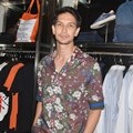 Dimas Beck di Pembukaan Gerai Onitsuka Tiger Pertama di Indonesia