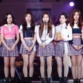 Twice meraih piala Song of the Year Qoo10 di MAMA 2017 Jepang.