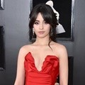 Camila Cabello menjadi salah satu seleb dengan gaun terbaik pada ajang Grammy ke-60.