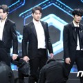 NU'EST W Saat Nyanyikan 'Look' dan 'Where You At' di Gaon Chart Music Awards 2018