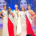 Mariem Velazco Berpose dengan Para Runner Up Miss International 2018