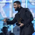 Drake Saat Terima Piala Best Rap Song