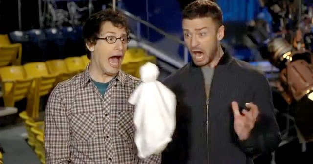 Video: Justin Timberlake Dicium Andy Samberg Saat Promo 'Saturday Night ...