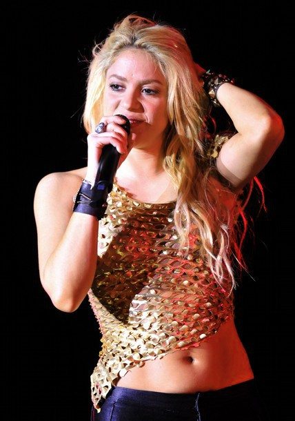 Shakira Berencana Buat Album Berbahasa Arab