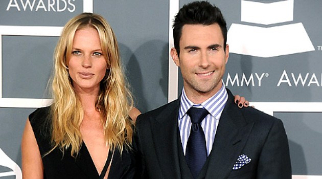 Sibuk Jadi Penyebab Adam Levine Dan Anne Putus