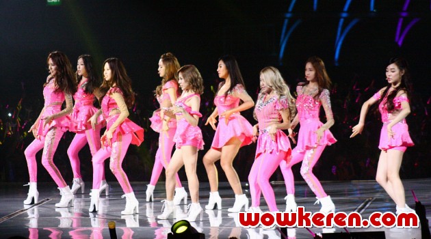  Indonesia Raya Turut Berkumandang di Konser SNSD 