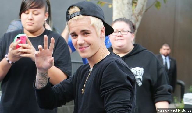 Justin Bieber Berikan Petunjuk Comeback di 2015