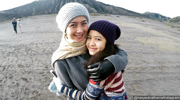 Cantiknya Anak Desy Ratnasari dan Wulan Guritno