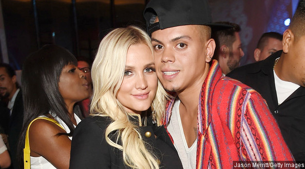 Ashlee Simpson dan Evan Ross Sambut Kelahiran Bayi Perempuan