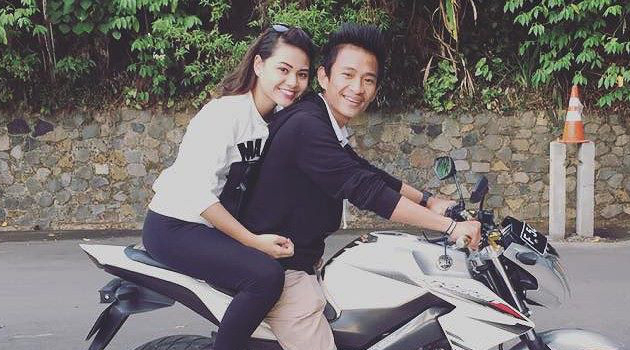 Aurel Hermansyah Pamer Foto Peluk Cowok Inikah Pacar Barunya