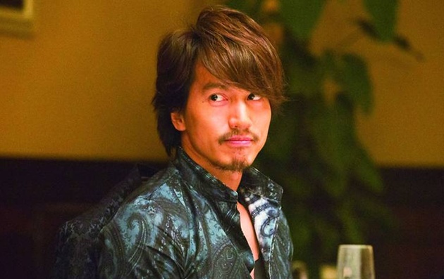 Bantah Balikan Sama Mantan, Jerry Yan Mesra Bareng Model Cantik